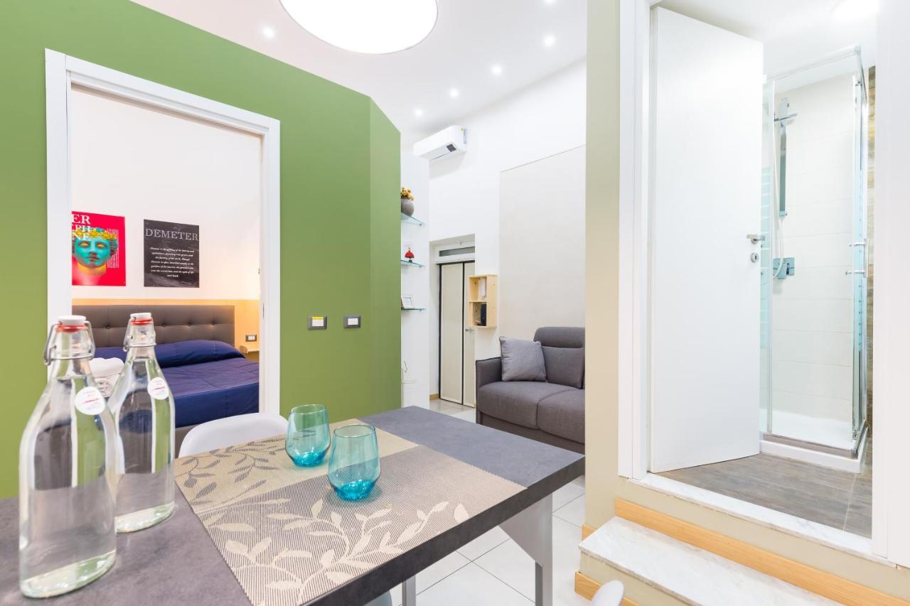 Baubo Sulla Via Dei Presepi By Napoliapartments Nápoles Exterior foto